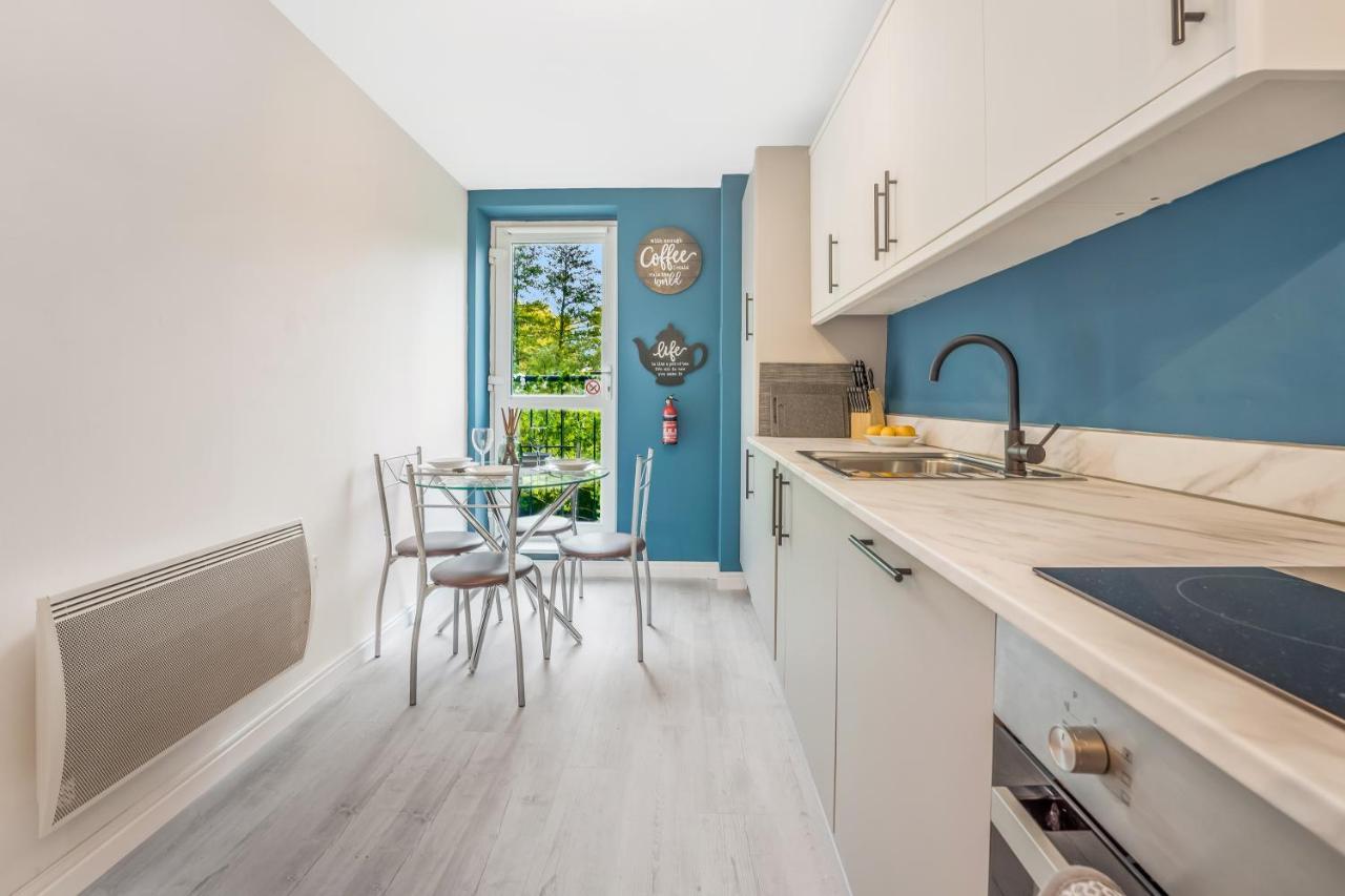 Saughton Suite With Views Of Water Of Leith เอดินบะระ ภายนอก รูปภาพ
