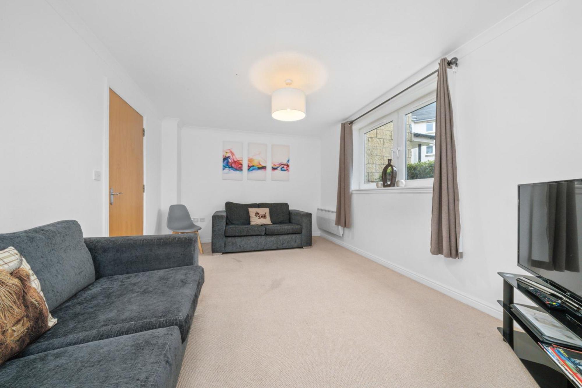 Saughton Suite With Views Of Water Of Leith เอดินบะระ ภายนอก รูปภาพ